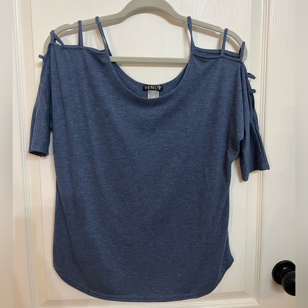 VENUS Navy Cold Shoulder Tee